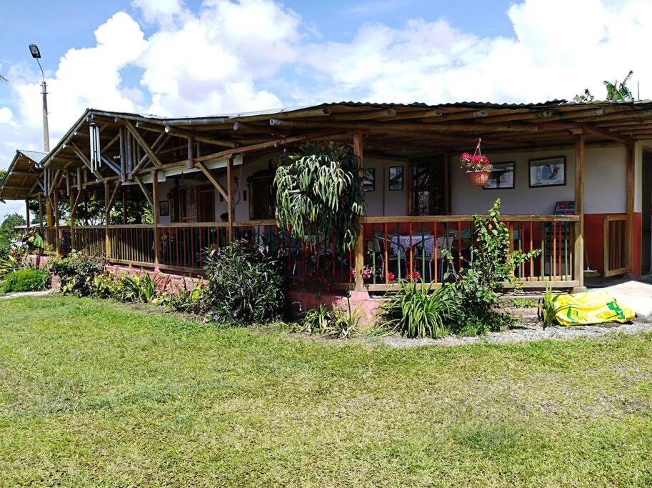 Finca En El Quindio Arrullo Cafetero Quimbaya Esterno foto